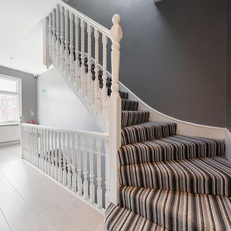 Great Location Service And Stay Double Ensuite Room With Shared Kitchen- 5Mins Walk From Tufnell Park ロンドン エクステリア 写真